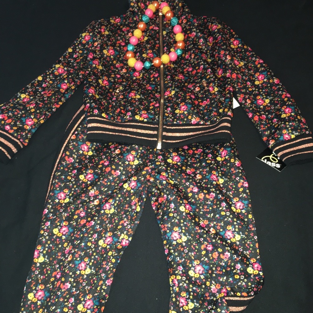 Girls 4/5 art class jump suit